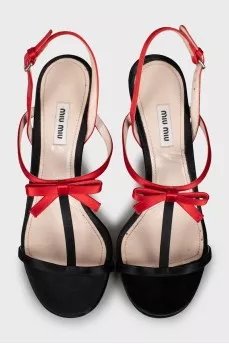Two-tone bow sandals