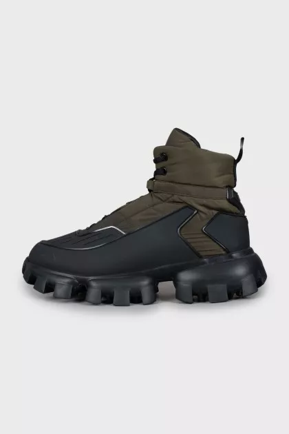Men's boots with a massive sole