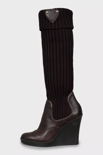 Leather boots with knitted upper