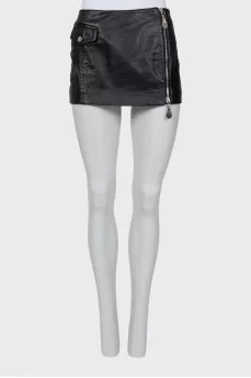 Leather mini skirt with zipper