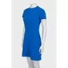 Fitted dress with short sleeves