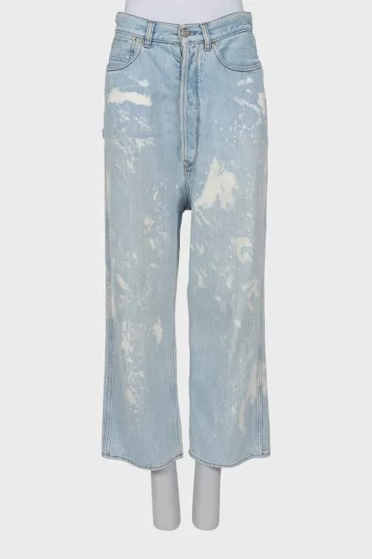 Wide leg fit jeans with buttons