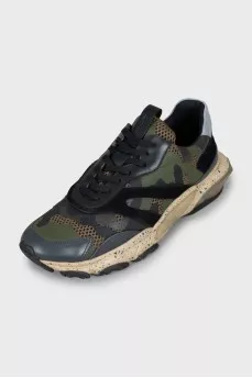 Men's sneakers with military print