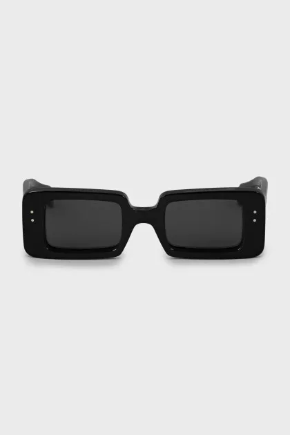 Rectangular sunglasses with logo