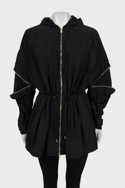 Fitted jacket with tag