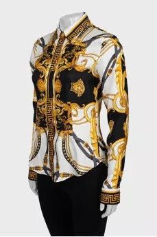 Fitted shirt with print and tag