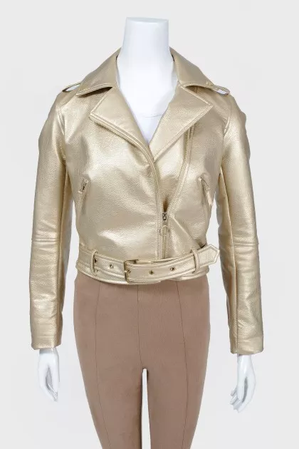 A golden jacket-kosha