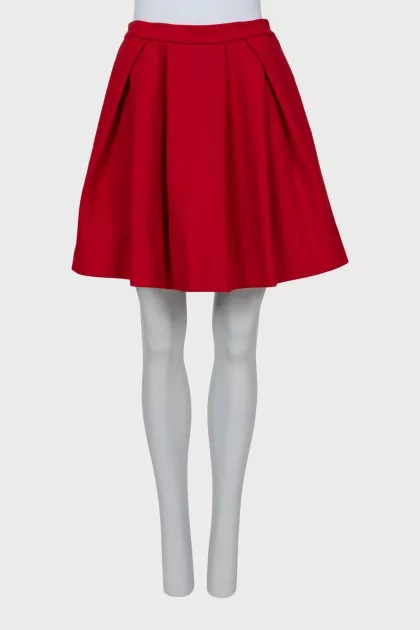 Red pleated skirt