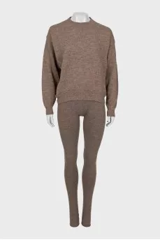 Knitted suit made of wool and alpaca