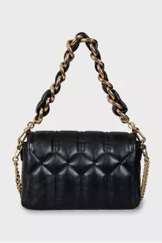 Quilted bag with gold chain