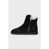 Insulated suede boots with zip
