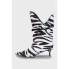 Animal print ankle boots with tag