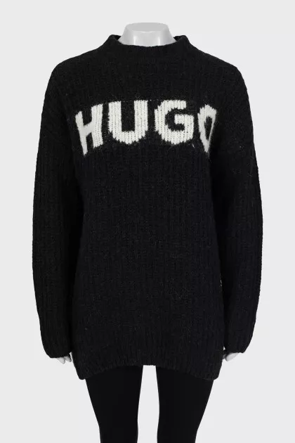 Oversized sweater with logo