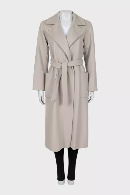 Wool beige coat with belt