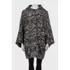 Loose-fitting coat with print
