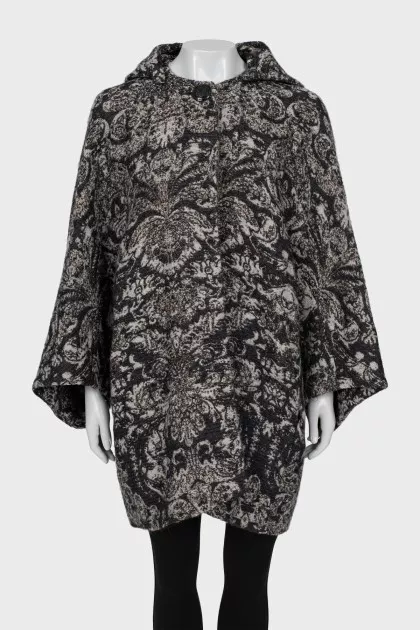 Loose-fitting coat with print