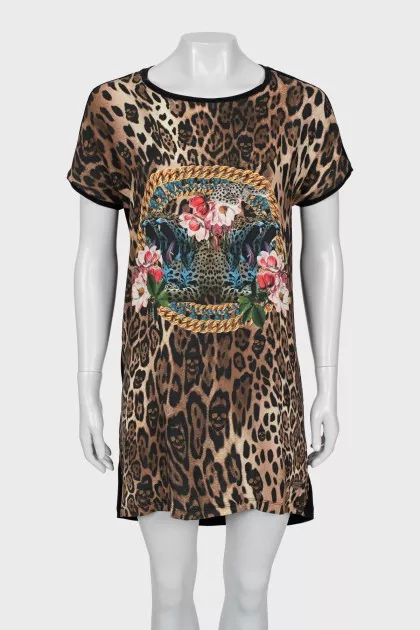Silk dress with short sleeves