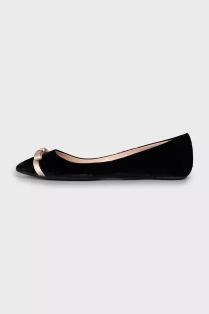 Velour ballet flats with bow