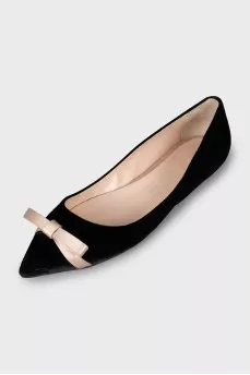 Velour ballet flats with bow