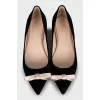 Velour ballet flats with bow