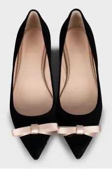 Velour ballet flats with bow