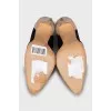 Patent leather shoes with mesh inserts