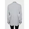 Fitted shirt with decoration