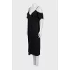 Dress with straps decorated with chain
