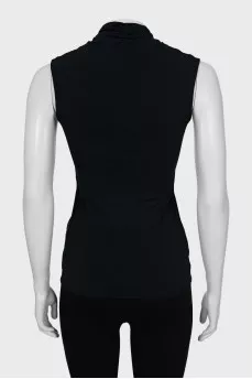 V-neck fitted blouse