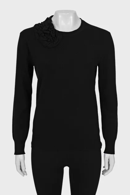 Black jumper with collar decoration