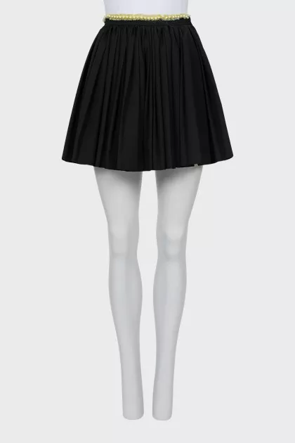 Pleated wool skirt