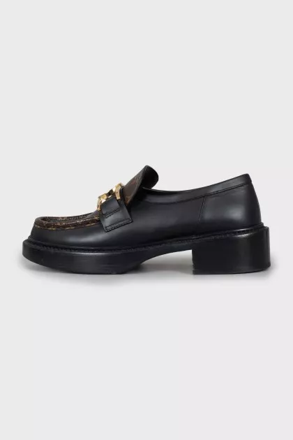 Leather loafers with canvas inserts