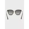 Cat eye sunglasses with decor