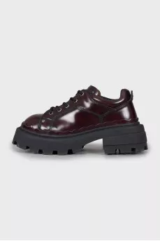 Burgundy shoes with chunky soles