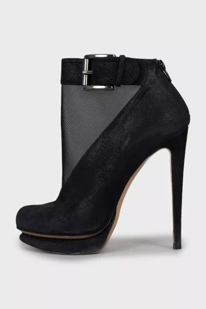 Suede ankle boots with mesh inserts