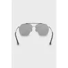 Sunglasses with metal frame