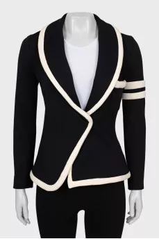 Black and white fitted jacket