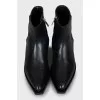 Leather cossacks with a zipper