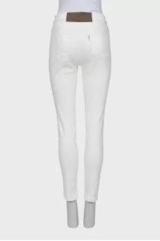 White skinny jeans