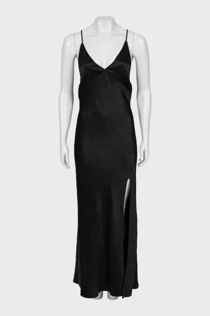 Dress with keychains and a slit