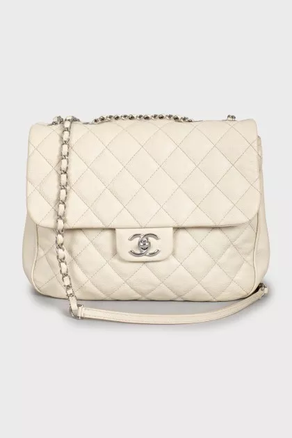 Beige leather shoulder bag