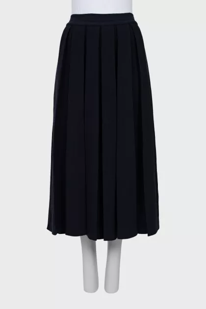 Pleated navy blue skirt
