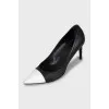 Leather shoes with white toe