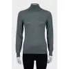 Gray cashmere and silk turtleneck
