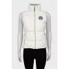 Ski vest with branded patch