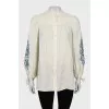 Linen shirt with embroidery