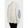 Linen shirt with embroidery