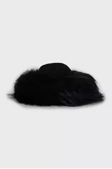 Knitted hat with fur