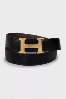 Reversible belt with gold logo