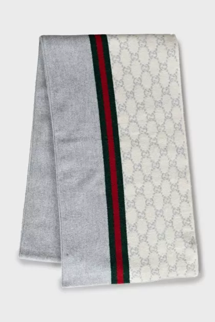 Wool and cashmere scarf with print